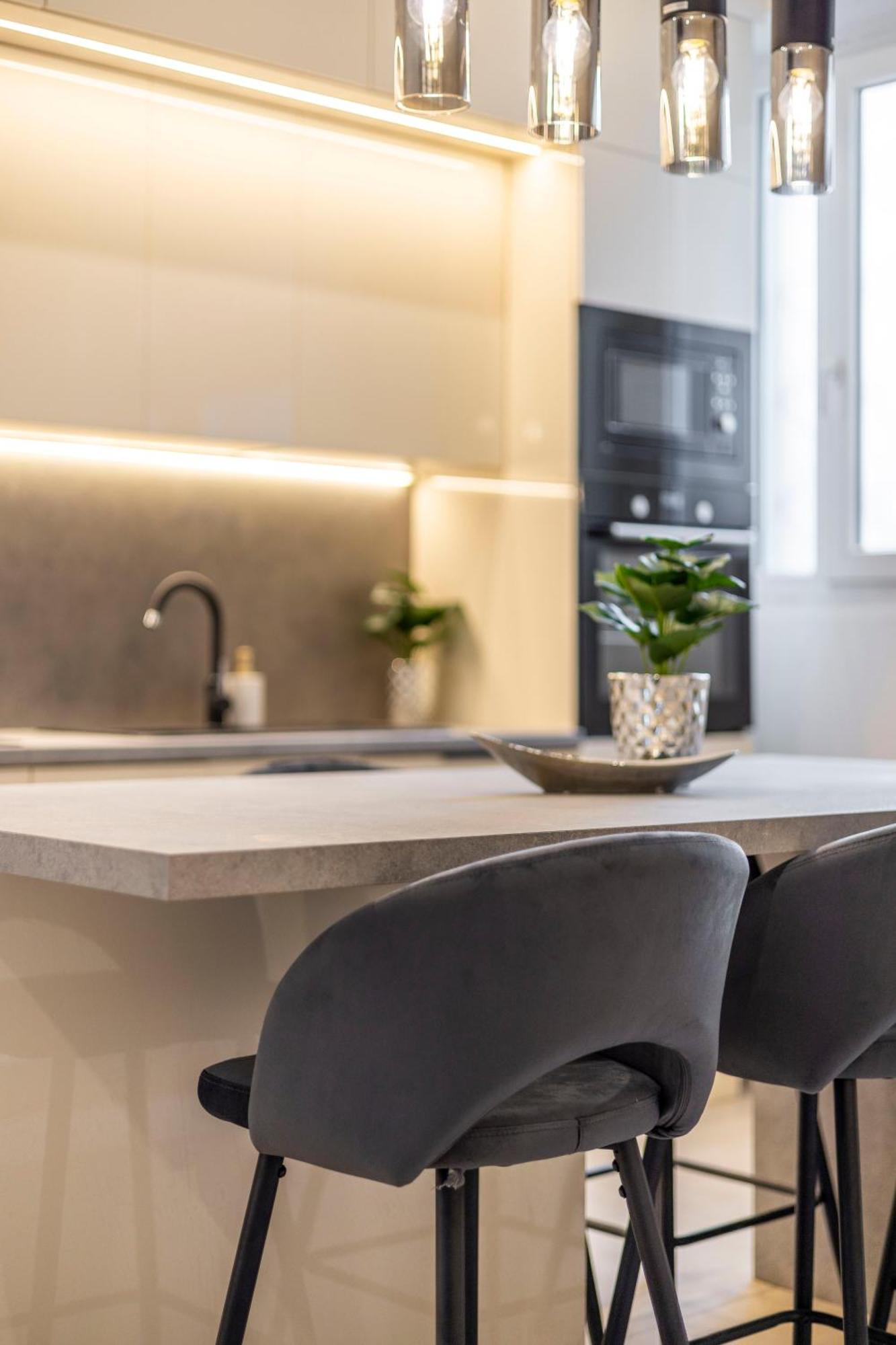 Luxury & Classy Central Apartment With 3Bedrm, 2Bathrm Budapest Extérieur photo