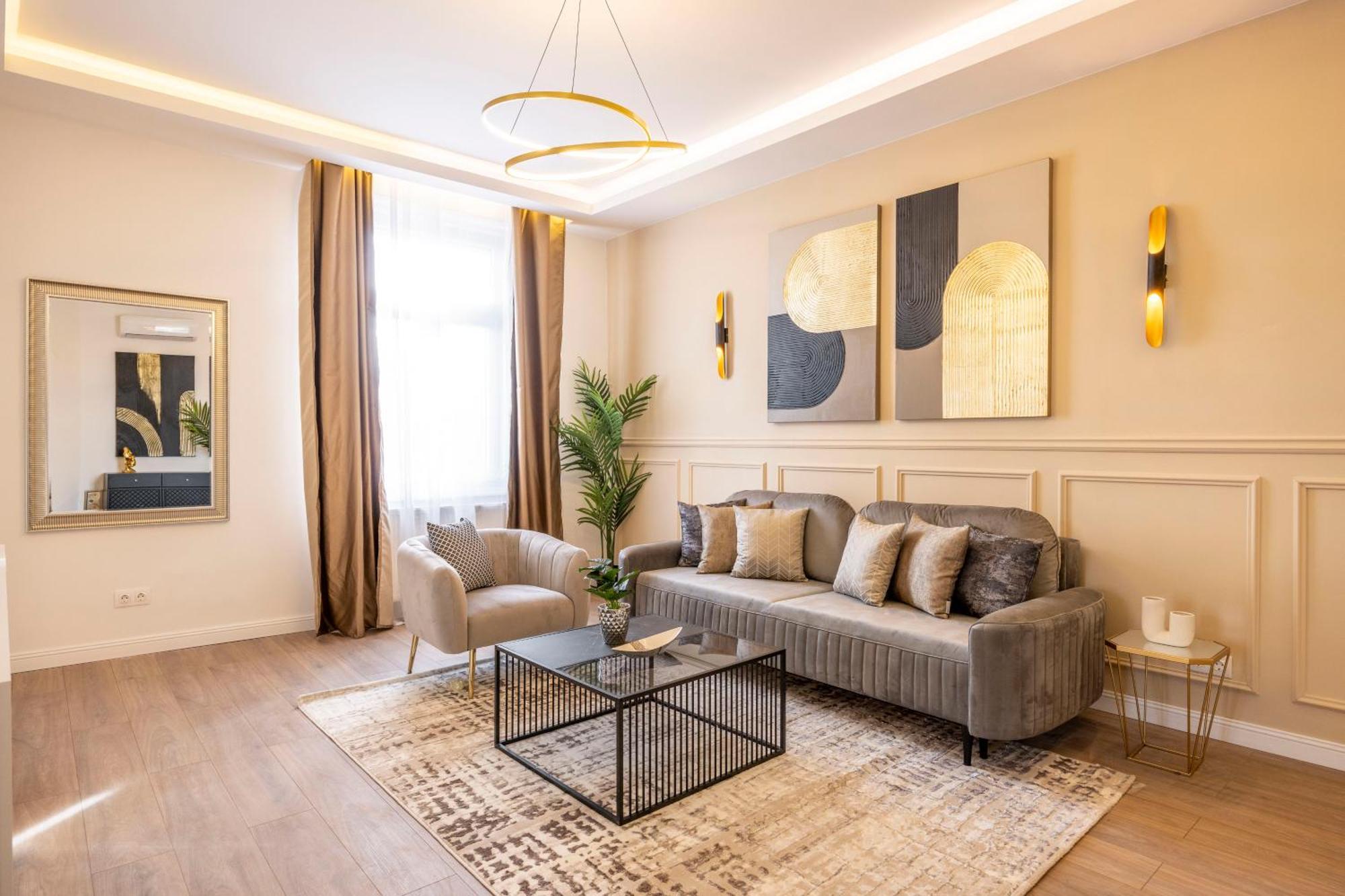 Luxury & Classy Central Apartment With 3Bedrm, 2Bathrm Budapest Extérieur photo
