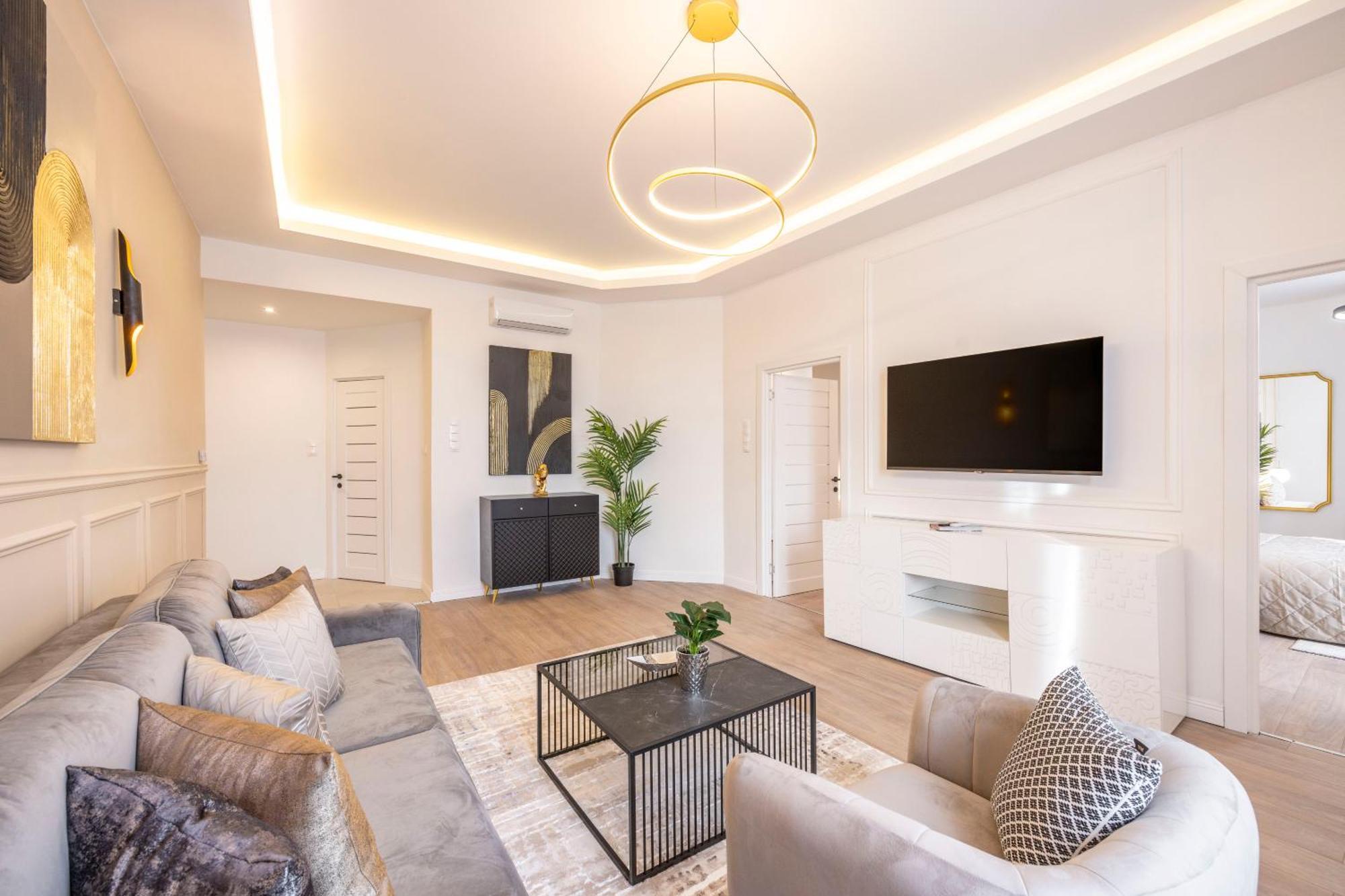 Luxury & Classy Central Apartment With 3Bedrm, 2Bathrm Budapest Extérieur photo